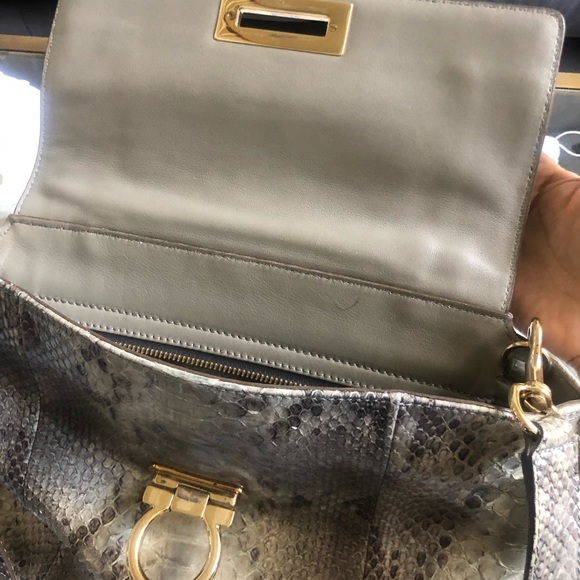 Rare Salvatore Ferragamo Sofia Python Satchel - Picture 4 of 8
